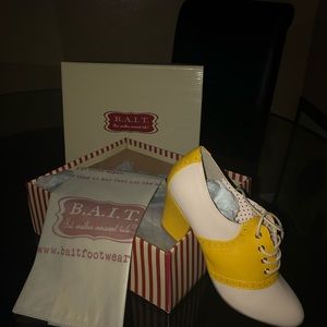 Just couldn’t find the skirt! Maybe you can